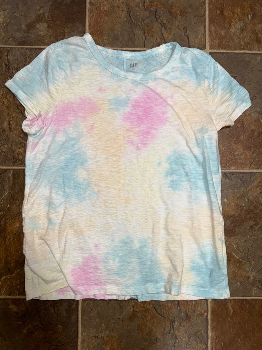 GAP Eversoft Tie-Dye Short Sleeve Tee - Pink, Blue, Yellow